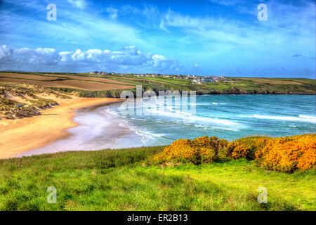 Crantock Bay und Beach North Cornwall England UK in der Nähe von Newquay in bunte HDR wie ein Gemälde Stockfoto