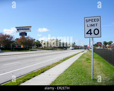 40 km/h Höchstgeschwindigkeit auf einer Straße in Florida, Vereinigte Staaten von Amerika Stockfoto