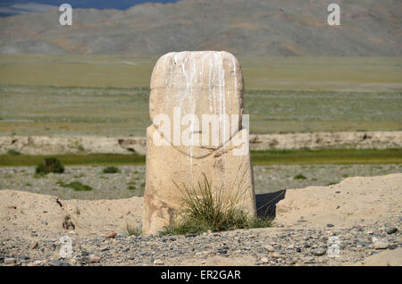 In der westlichen Mongolei, westlich von Ölgii City, Provinz Bayan Ölgii Balbal. Balbals sind antiken Menhire. Stockfoto