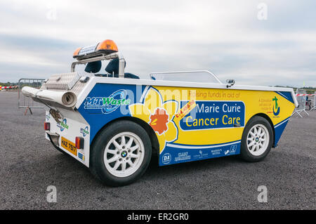 Die MT Abfälle "Skip Car", gebaut, um Spendengelder für Marie Curie Cancer Care Stockfoto