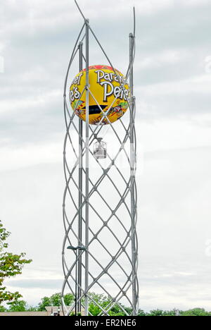 Sittich Pete Ballonfahrt in Branson Landung in Branson, Missouri Stockfoto