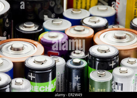 Haushaltsbatterien Stockfoto