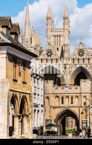 Cathedral Square Peterborough, Cambridgeshire, England, U.K Stockfoto