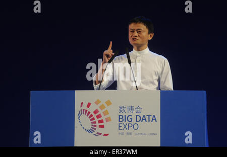 Guiyang, China Provinz Guizhou. 26. Mai 2015. Jack Ma oder Ma Yun, Vorstandsvorsitzender der Alibaba Group, hält eine Rede auf globale Big Data Ära Guiyang Summit während der Guiyang International große Daten Expo 2015 in Guiyang, Hauptstadt der Südwesten Chinas Provinz Guizhou, 26. Mai 2015. Die Guiyang International große Daten Expo 2015 startete am Dienstag, Unternehmen wie Alibaba, Foxconn, Huawei, etc. © Ou Dongqu/Xinhua/Alamy Live-Nachrichten Stockfoto