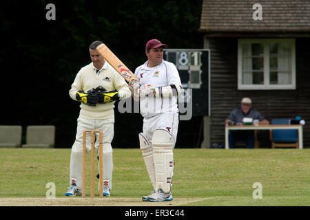 Dorf-Cricket in Stoneleigh, Warwickshire, UK Stockfoto