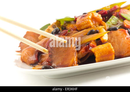 Chinesische Schweinefleisch und sautierten chinesisches Mischgemüse mit schwarzer Bohnensauce Stockfoto