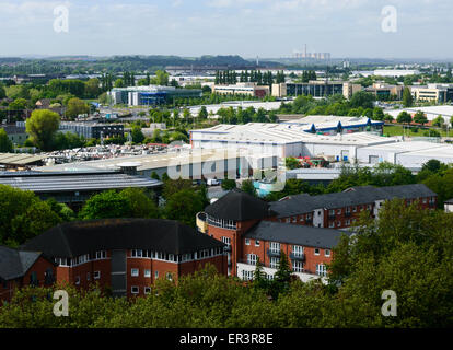 Nottingham Skyline Blick nach Süden - Westen, von der Burg Schloss marina Retail Park. Die Kühltürme von ratcliffe power station Stockfoto