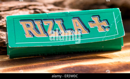 Paket Rizla grün Zigarette Blättchen Stockfoto