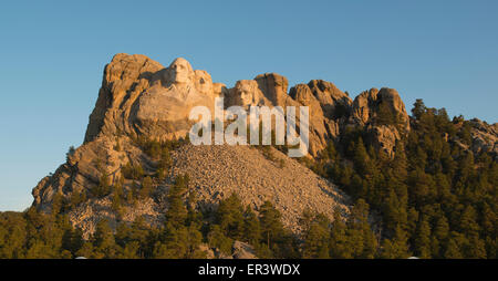 Morgendämmerung auf Mount Rushmore National Memorial, Black Hills, South Dakota, USA Stockfoto