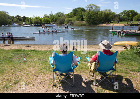 Christchurch Quay, Christchurch Rudern Club Regatta Tag, Christchurch, Dorset, England, Vereinigtes Königreich Stockfoto