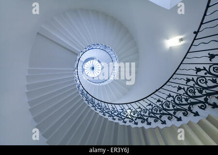 Die berühmten Tulip-Treppe im Queen es House, eine ehemalige königliche Residenz in der Royal Borough of Greenwich, London Stockfoto