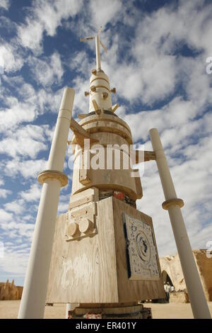 Landschaft von den Dreharbeiten von Tatooine Szenen in Onk Jmel, Tunesien übrig. Stockfoto