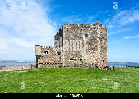 Historic besaß Blackness Castle von den Firth of Forth im schottischen Falkirk Rat Bereich Stockfoto