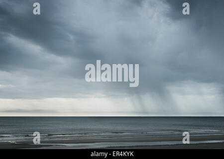 Gewitter über Ocean Stockfoto