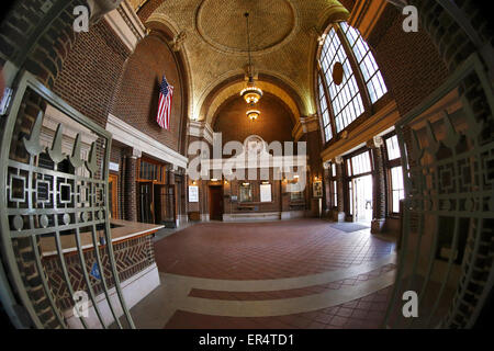 Innere des Yonkers Bahnhof auf der Metro North Hudson Line Yonkers New York Stockfoto