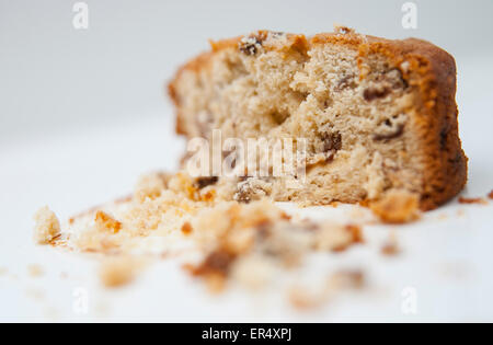 Herrenhaus-Kuchen - leckere fruited leicht Kuchen. Feuchten Schwamm mit einer Prise Demerara Zucker gebacken. Stockfoto