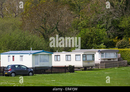 Cwmyreglwys Caravan Club im Cwm yr Eglwys, Pembrokeshire Coast National Park, Wales Großbritannien im Mai Stockfoto