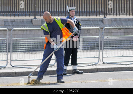 London, UK. 27. Mai 2015. Zustand-Öffnung des Parlaments. Kehren Sie nach den Pferden Stockfoto