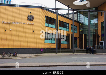 Bristol Magistrates Court Eingang, England, UK Stockfoto