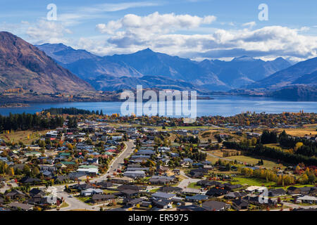 Blick auf Lake Wanaka und Mt. Aspiring National Park. Stockfoto