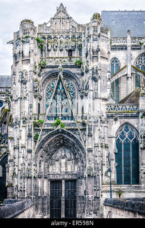 Kirche St-Gervais-Saint-Protais Stockfoto