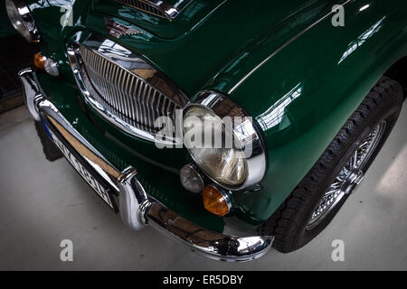 BERLIN - 10. Mai 2015: Detail des Roadsters Austin-Healey 3000 Mk 3. Die 28. Berlin-Brandenburg-Oldtimer-Tag Stockfoto