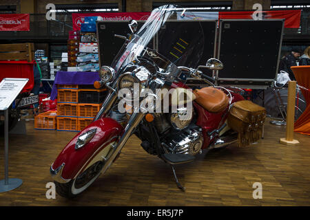 BERLIN - 10. Mai 2015: Motorrad Indian Chief Vintage (2014-Present). 28. Berlin-Brandenburg-Oldtimer-Tag Stockfoto