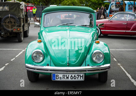 BERLIN - 10. Mai 2015: Kleinwagen, Kleinwagen VW Käfer. 28. Berlin-Brandenburg-Oldtimer-Tag Stockfoto