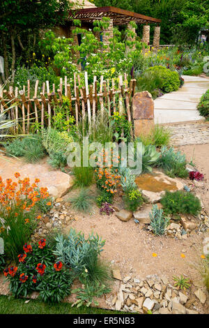 Sentebale – Hoffnung auf Anfälligkeit Garten, vergoldetem Silber Medaille und besten Schaugarten Sieger bei der RHS Chelsea Flower Show 2015 Stockfoto