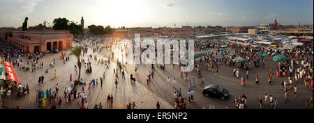 Djemaa el-Fna, Marrakesch, Marokko Stockfoto