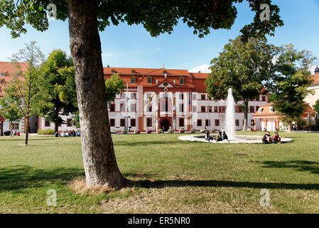 Zustand der Staatskanzlei von Thüringen, ehemalige Kurmainzische Statthalterei, Hirschgarten, Erfurt, Thüringen, Deutschland Stockfoto