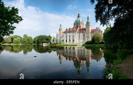 Neues Rathaus im Maschteich, Hannover, Niedersachsen, Deutschland Stockfoto