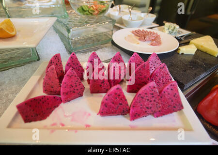 Frische Drachenfrucht in Siem Reap, Kambodscha Stockfoto