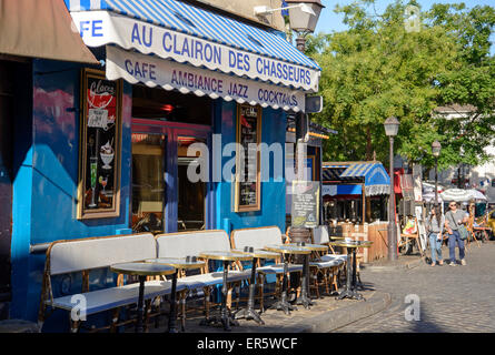 Cafe am Place du Tertre, Montmartre, Paris, Frankreich, Europa Stockfoto