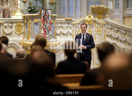 Dresden, Deutschland. 27. Mai 2015. Begrüßungsempfang bei Frauenkirche von George Osborne, Kanzler des Finanzministeriums 27.05.2015. Treffen der G7-Finanzminister und-Notenbankgouverneure in Dresden. Bildnachweis: Dpa picture Alliance/Alamy Live News Stockfoto