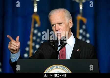 US-Vizepräsident Joe Biden Adressen National Defense University in Fort McNair 9. April 2015 in Washington, D.C. Stockfoto