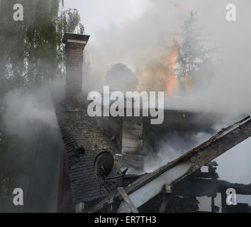 Haus Feuer - SE Portland, Oregon, USA Stockfoto