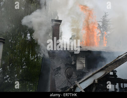 Haus Feuer - SE Portland, Oregon, USA Stockfoto