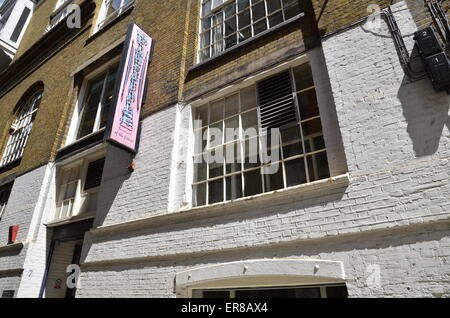 Pineapple Dance Studios in Langley Street, Covent Garden, London Stockfoto