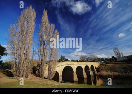 Winter am Fluss in der Nähe von Richmond Bridge in Tasmanien Australien Stockfoto