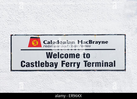 Zeichen für Castlebay Fährhafen, Isle of Barra, äußeren Hebriden, Schottland, Vereinigtes Königreich Stockfoto