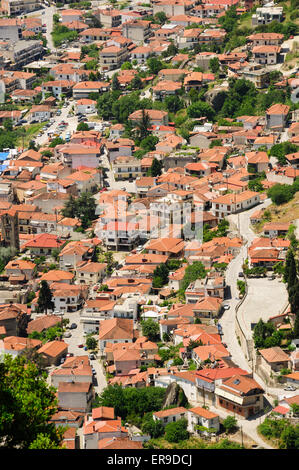 Ansicht der Stadt Kalambaka von Meteora Felsen, Griechenland Stockfoto