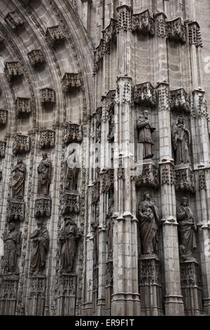 Detail der Main Tür des Sankt Mariä siehe Kathedrale Sevilla Spanien Stockfoto