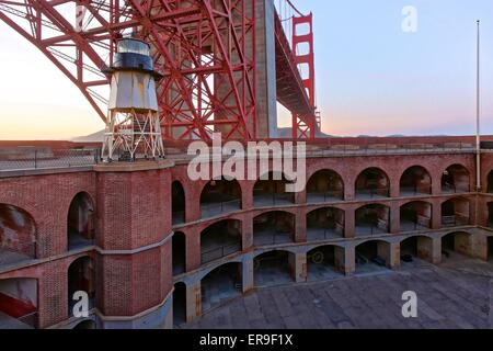 Fort Point, ein Bürgerkrieg Fort unter der Golden Gate Bridge in San Francisco, Kalifornien Stockfoto