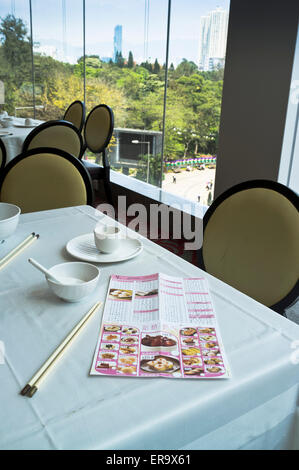 dh RESTAURANT HONG KONG Tisch Chinesisch Dim Sum Menü mit Bilder und Zeckenliste Causeway Bay china Stockfoto