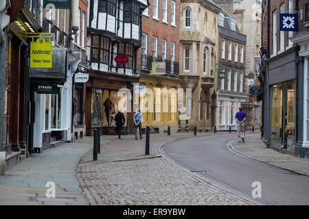 Großbritannien, England, Cambridge.  Königs-Parade Straßenszene, am frühen Morgen. Stockfoto