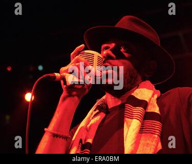 Yasiin Bey, besser bekannt als Mos Def, führt bei Vicar Street Featuring: Yasiin Bey aka Mos Def wo: Dublin, Irland: 24. November 2014 Credit: WENN.com Stockfoto