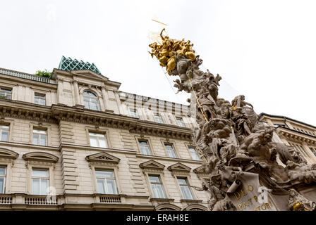 Die Pestsäule ist eine Heilige Dreifaltigkeit Spalte befindet sich am Graben in Wien, Österreich. Nach der großen Pestepidemie in errichtet Stockfoto