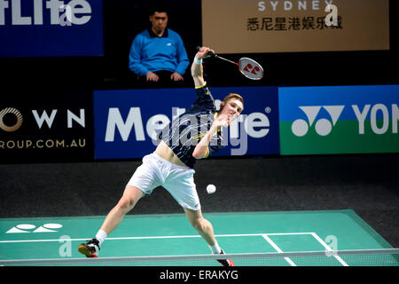 Sydney, Australien - 30. Mai 2015: Viktor Axelsen herrschte 21: 15, 21-17 zu durchlaufen, das australische Badminton Open 2015-Finale des Turniers in Sydney am 30. Mai 2015 in Sydney, Australien. Stockfoto