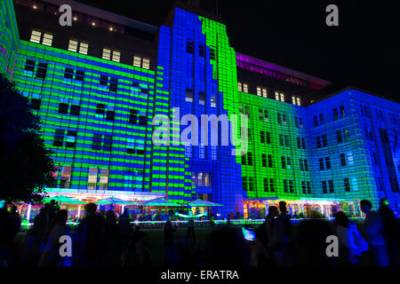 Das lebendige Festival, Sydney 2015 - Lichtprojektionen auf das Museum of Contemporary Art (MCA) Stockfoto